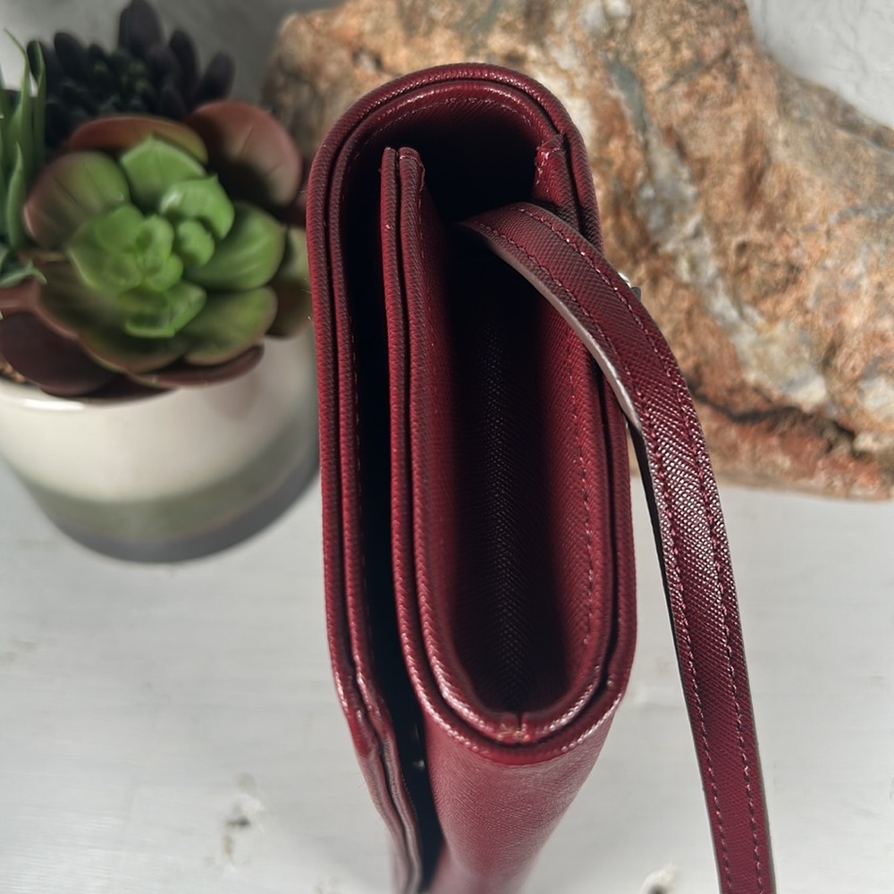 NWOT CHAPS Crossbody Wallet Removable Strap Burgundy Red CHAPS Purse - Picture 10 of 15
